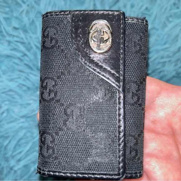 GUCCI BLACK KEYHOLDER - Picture 10 of 12